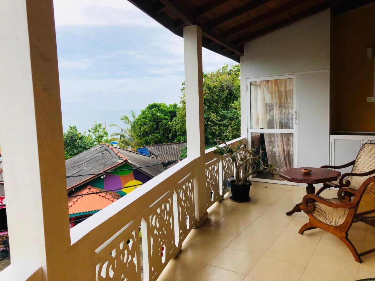مبيت وإفطار أونا واتونا Blue Sea View المظهر الخارجي الصورة