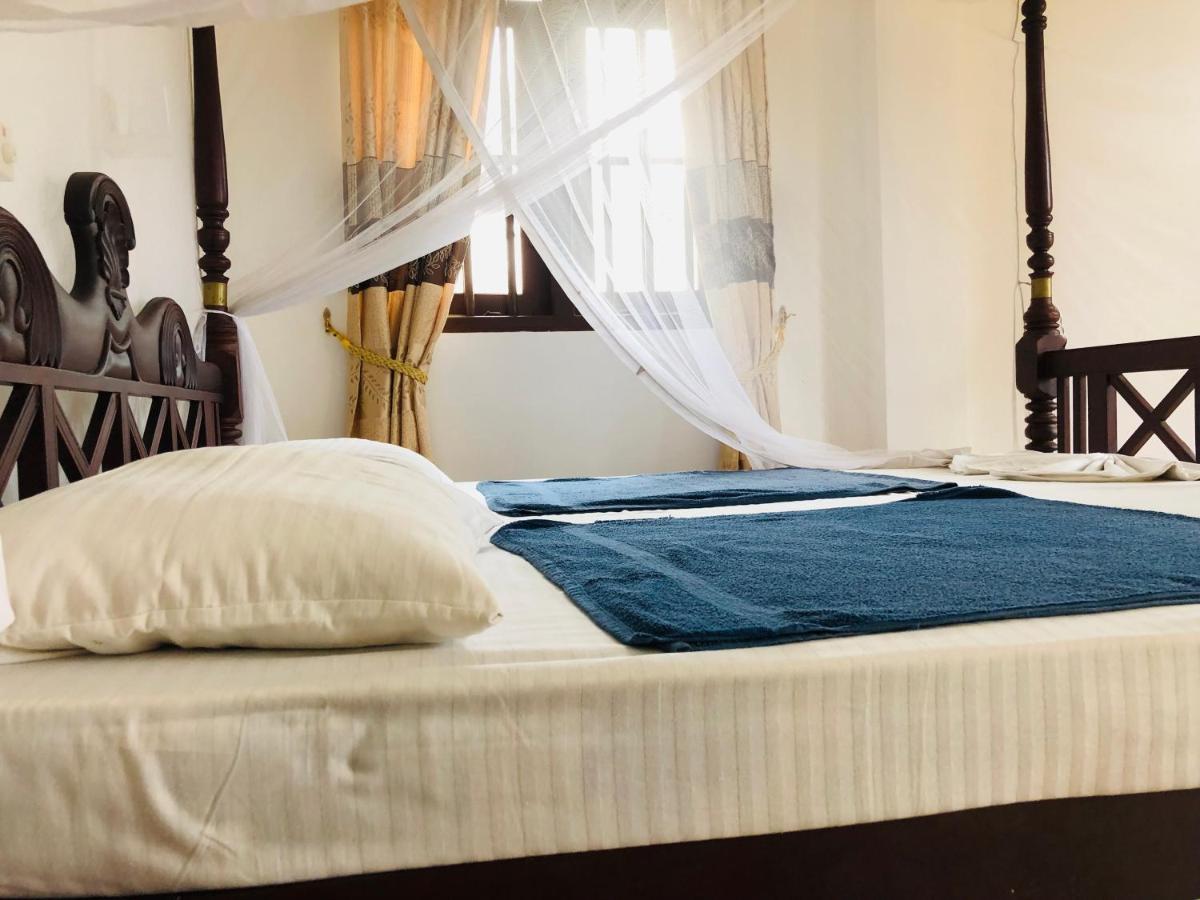 مبيت وإفطار أونا واتونا Blue Sea View المظهر الخارجي الصورة