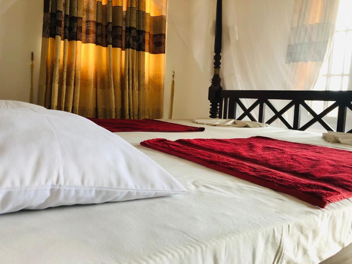 مبيت وإفطار أونا واتونا Blue Sea View المظهر الخارجي الصورة